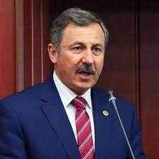10 arkadaş CHP'den istifa dilekçemizi verdik
