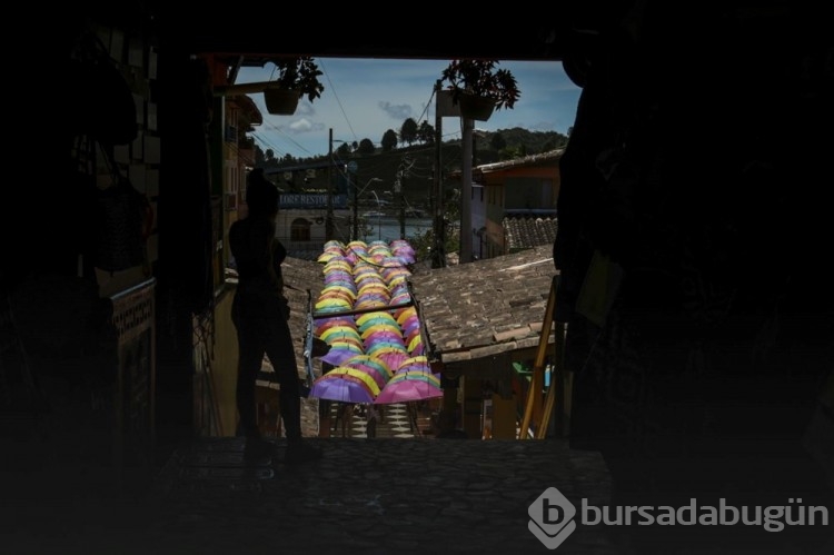 Kolombiya'nın renkli kasabası Guatape'den kareler
