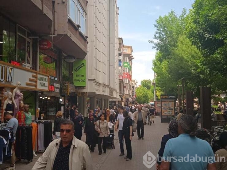 Haziran güneşini görenler dışarı akın etti