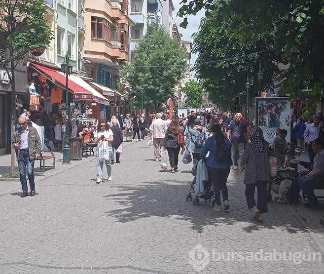 Haziran güneşini görenler dışarı akın etti