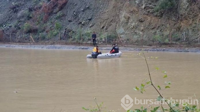 Amasya'da bir çocuk annesi, sele kapılarak hayatını kaybetti!