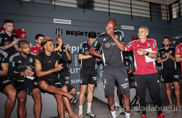 Atiba Hutchinson'a veda