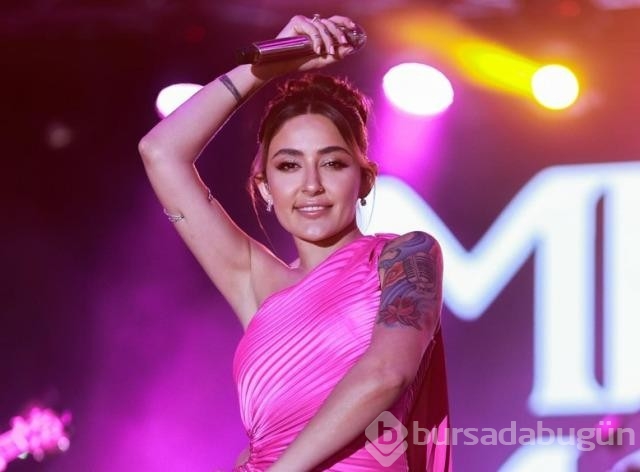 Ödül törenindeki konuşması gündem olan Melek Mosso konserini iptal etti