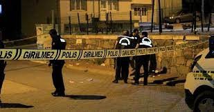 Uşak'ta bıçaklı kavga: 1'i ağır 4 yaralı