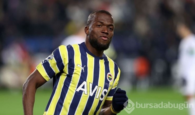 Fenerbahçe'de gol kralı olarak tanınan Enner Valencia takımdan ayrılıyor