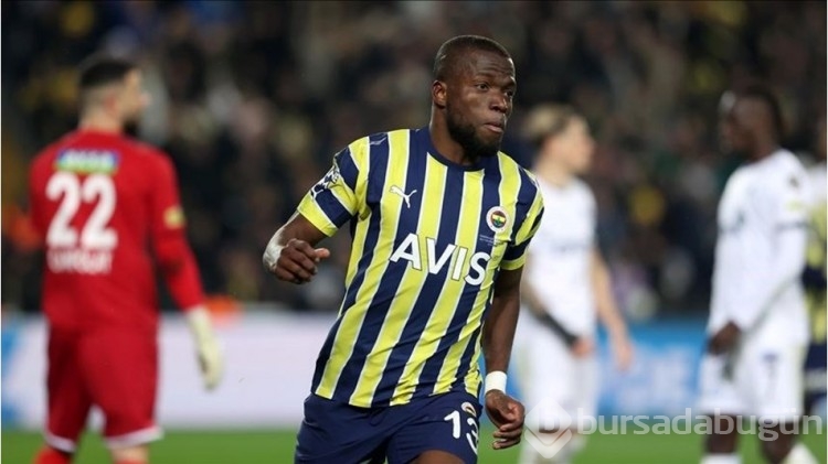 Fenerbahçe'de gol kralı olarak tanınan Enner Valencia takımdan ayrılıyor