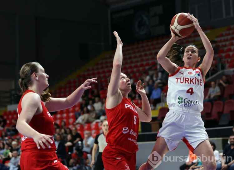 A Milli Kadın Basketbol Takımı, Polonya'yı devirdi!
