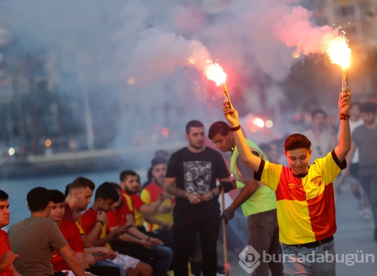 Göztepe'nin 98. kuruluş yıl dönümü kutlandı
