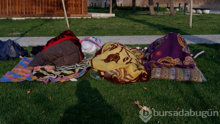 Edirne'de çadırlara taşan Kırkpınar akını 
