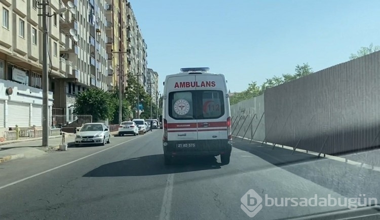 Apartmanın 5. katından düşen Azra, ağır yaralı