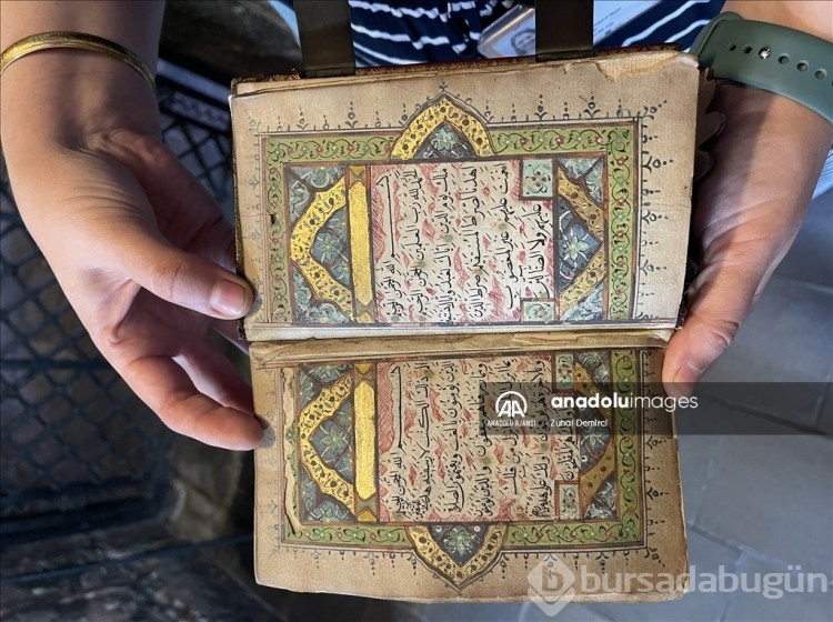 370 yıllık halk kütüphanesi...
