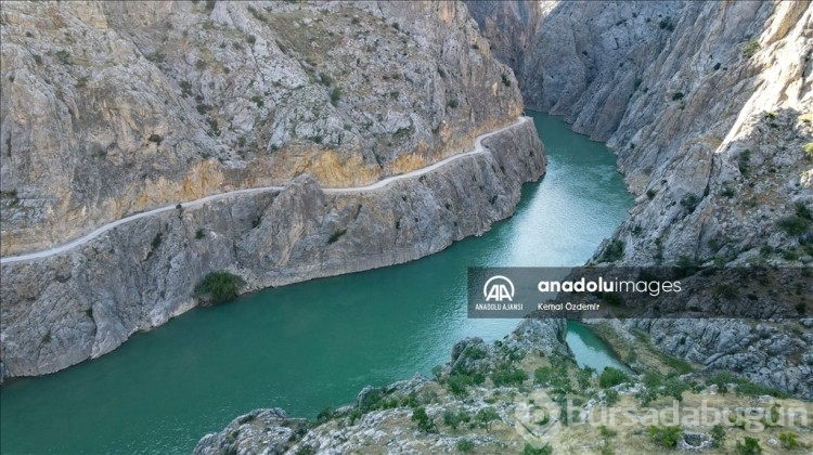 Erzincan'daki Karanlık Kanyon adrenalin tutkunlarının vazgeçilmezi oldu