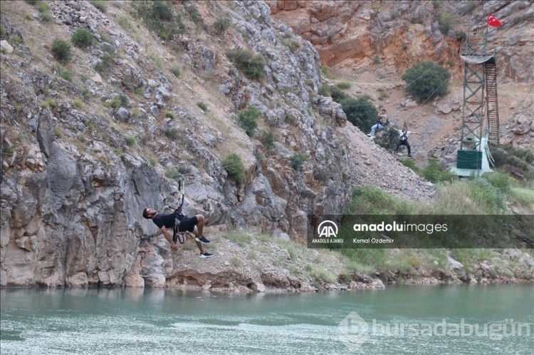 Erzincan'daki Karanlık Kanyon adrenalin tutkunlarının vazgeçilmezi oldu