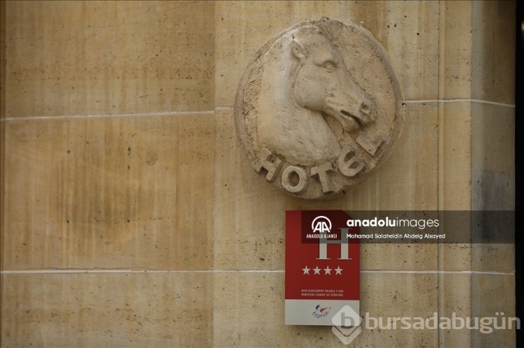 Fransa turizm sezonu hakkında endişeli, gösteriler durulmuyor