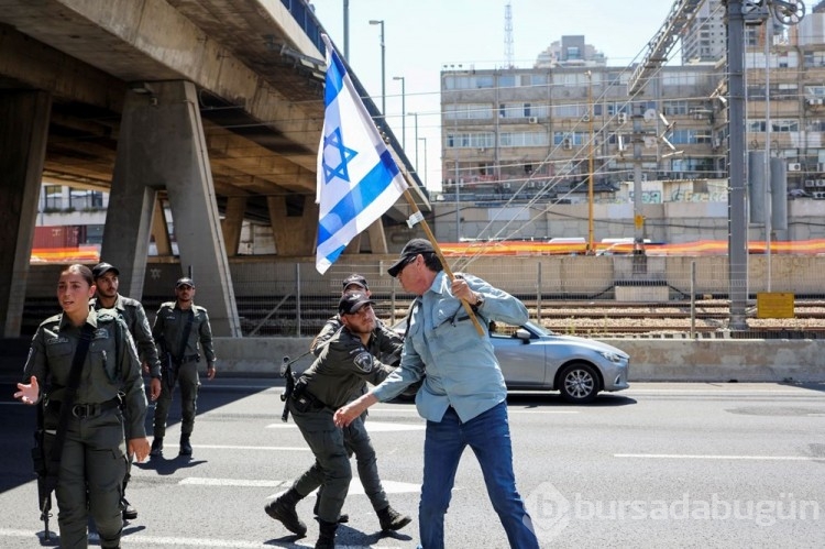 İsrail'de tartışmalı yasa protestoları yoğunlaştırdı
