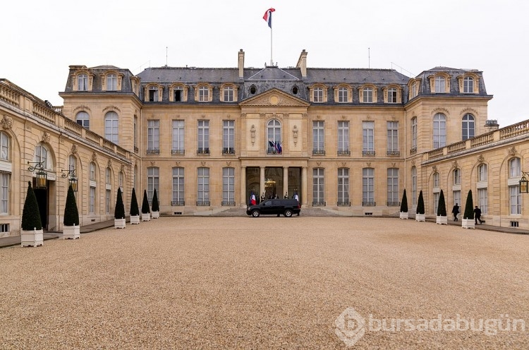 Macron'a gelen postada kesik parmak çıktı