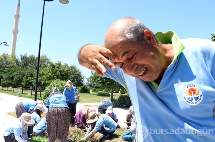 50 derece Adana sıcağında zorlu işbaşı