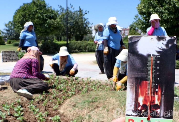 50 derece Adana sıcağında zorlu işbaşı