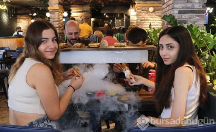 Kebapçı'dan buzlu servis, konum: Adana!