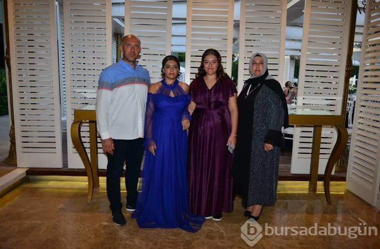Osman ile Özcan onuruna görkemli gece