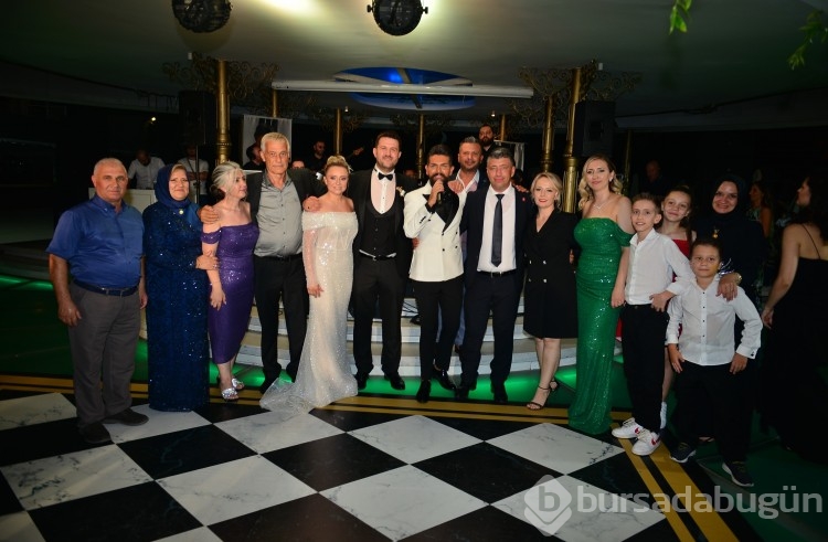 Osman ile Özcan onuruna görkemli gece