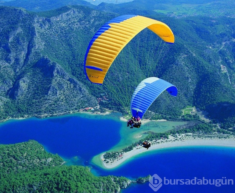 Babadağ'da 102 bin 53 yamaç paraşütü uçuşu yapıldı