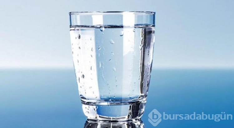 Saç dökülmeniz varsa beslenmenize dikkat edin