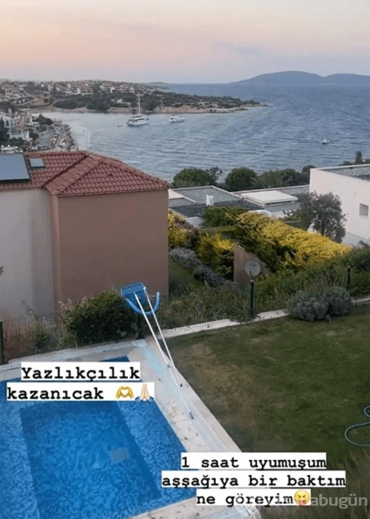 Çağla Şıkel plajda tarzını konuşturdu