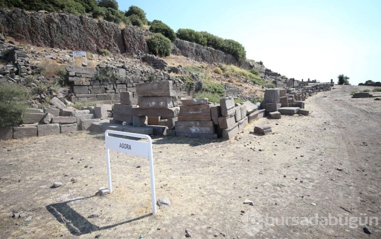 Assos Antik Kenti'nde 2 bin 300 yıllık ağırlık bulundu