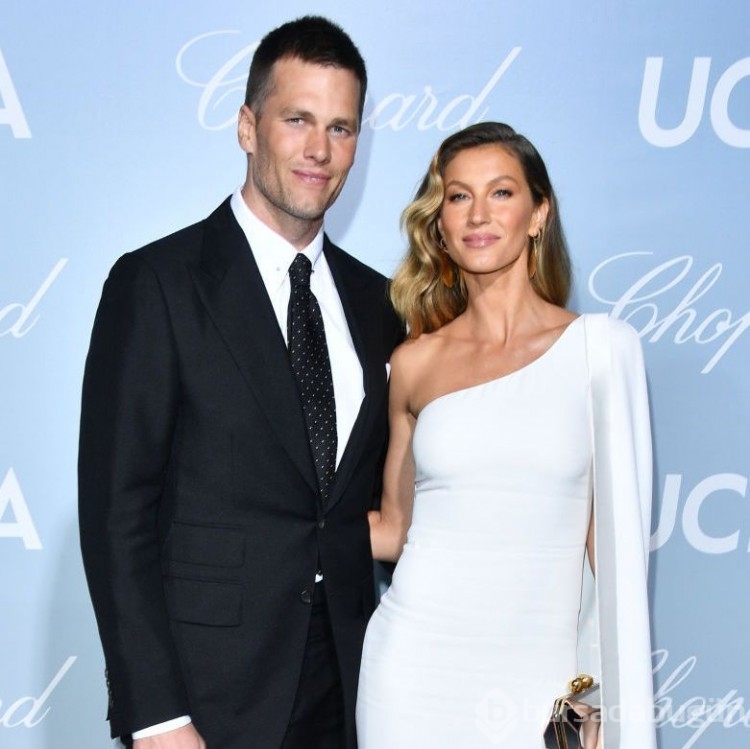 Gisele Bündchen'den iddialı pozlar