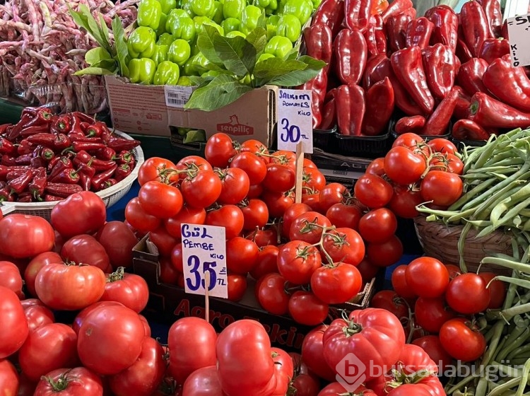 Bursa'da pazar fiyatları her hafta değişiyor! Sarımsağa 50 lira zam...