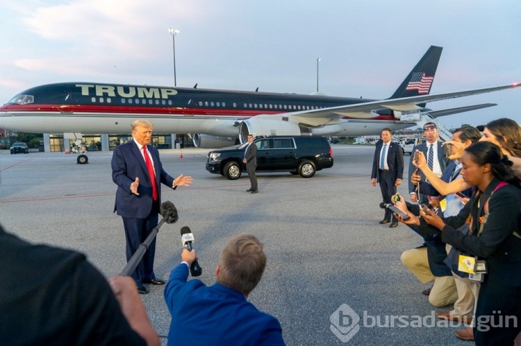 Donald Trump cezaevinde! Parmak izi alındı