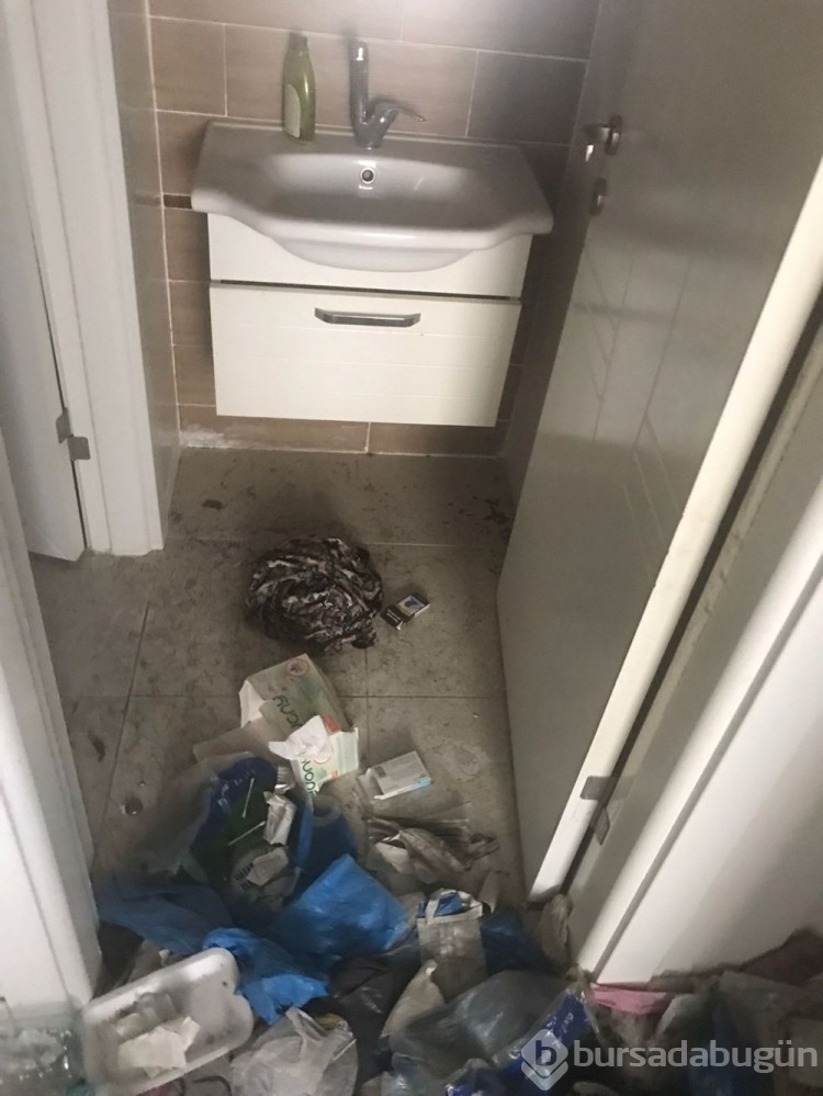 Kayseri'de kiracı arkasında çöp ev bıraktı