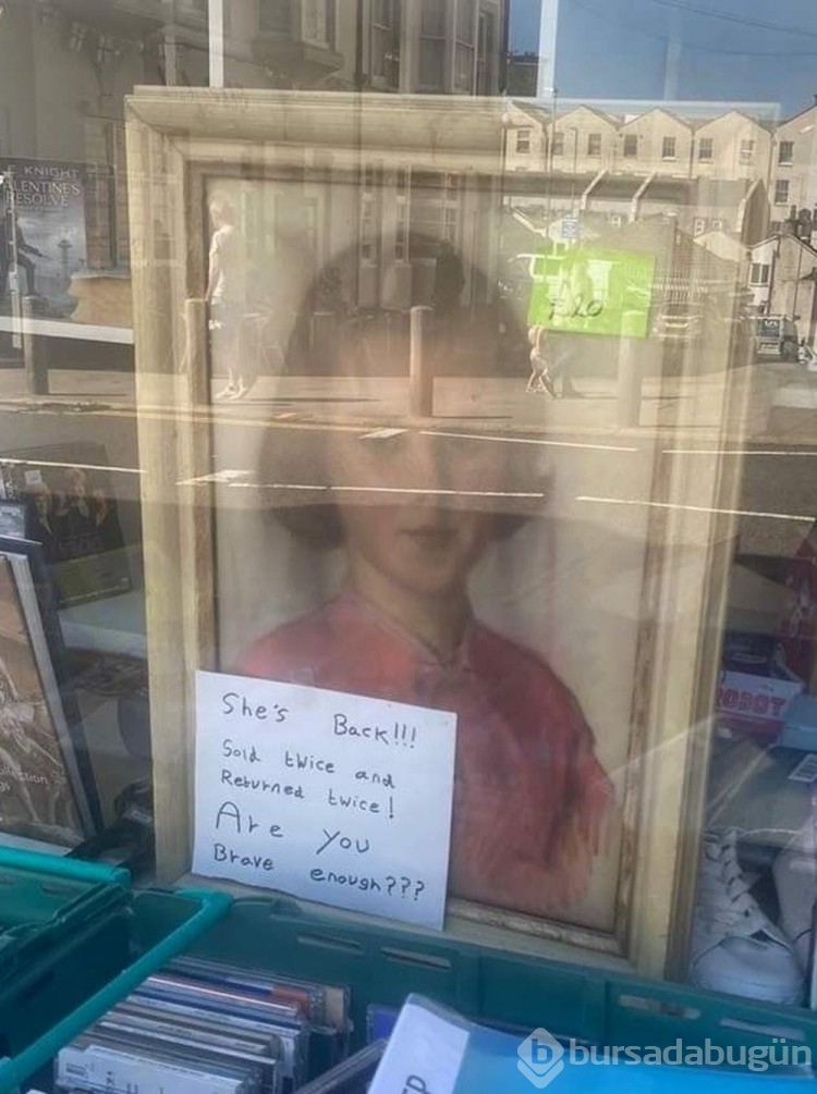 İngiltere'deki lanetli resim sosyal medyanın gündeminde