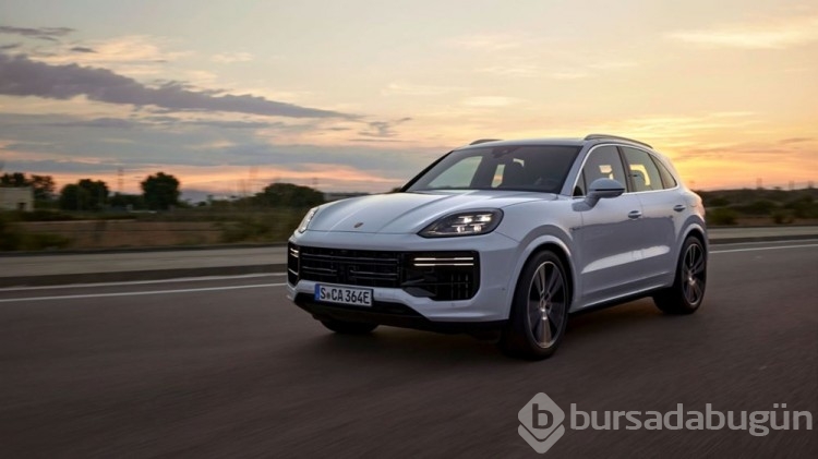 Porsche en güçlü Cayenne'ini tanıttı