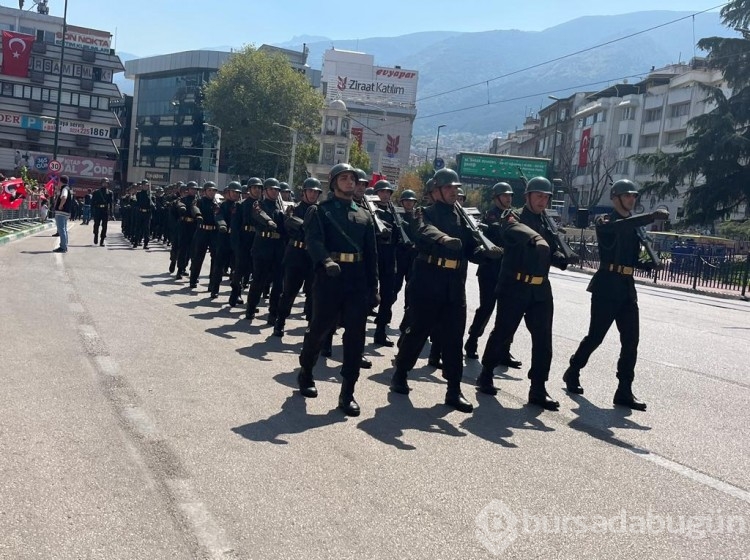Bursa'da 30 Ağustos Zafer Bayramı coşkusu
