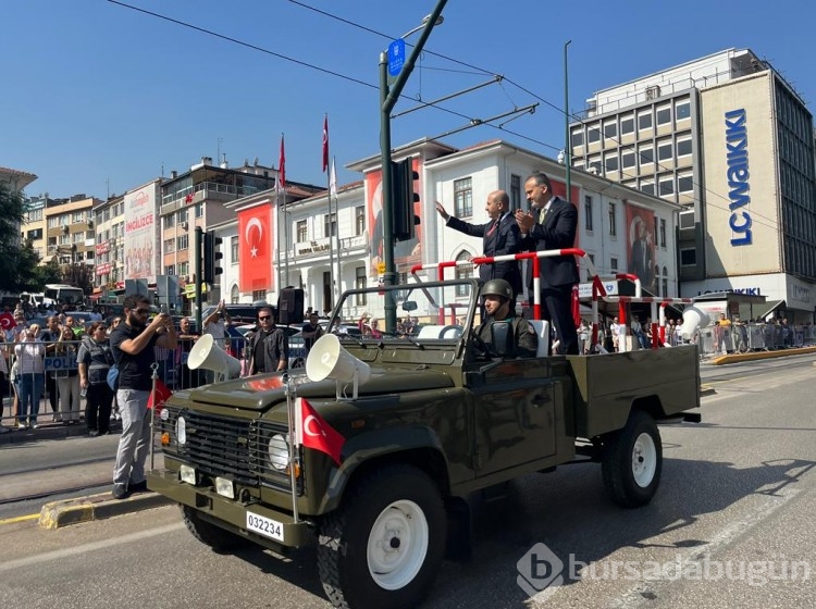 Bursa'da 30 Ağustos Zafer Bayramı coşkusu
