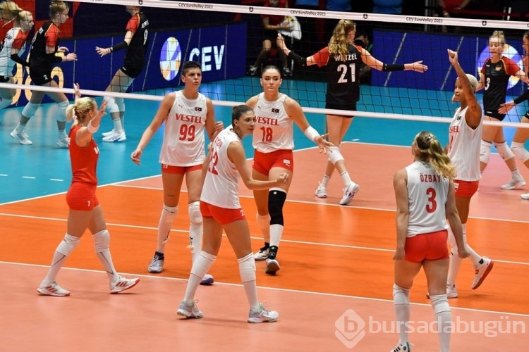 Türkiye-Polonya milli voleybol maçı ne zaman, saat kaçta ve hangi kanalda?