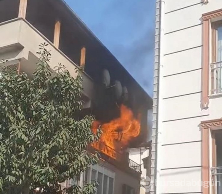 Bursa'da bir binanın 2. katında yangın çıktı