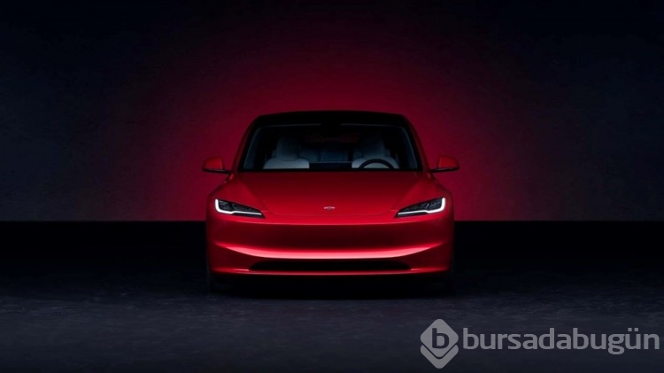 Tesla yenilenen Model 3'ü tanıttı