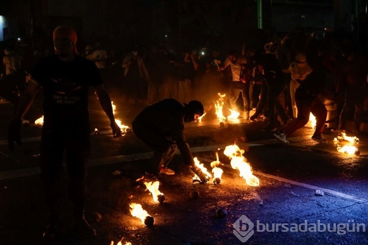 El Salvador'da La Recuerda Festivali ateşli bezlerle kutlandı