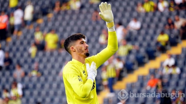 Altay Bayındır resmen Manchester United'da