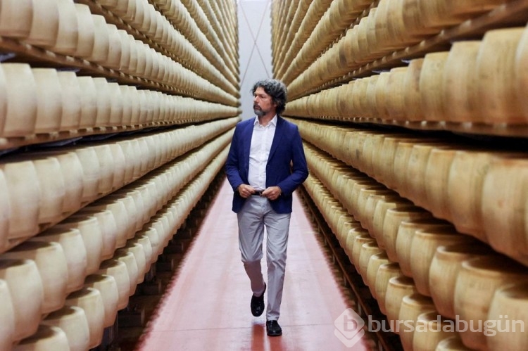 İtalya'da mikroçipli parmesan üretiliyor