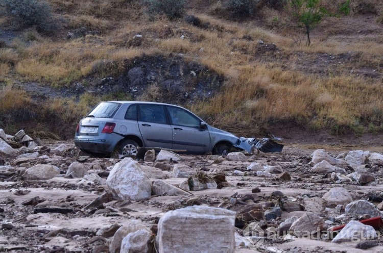 Aksaray'da sel faciası! Asel bebek aranıyor