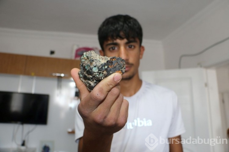 Diyarbakır'a düşen göktaşı satışta