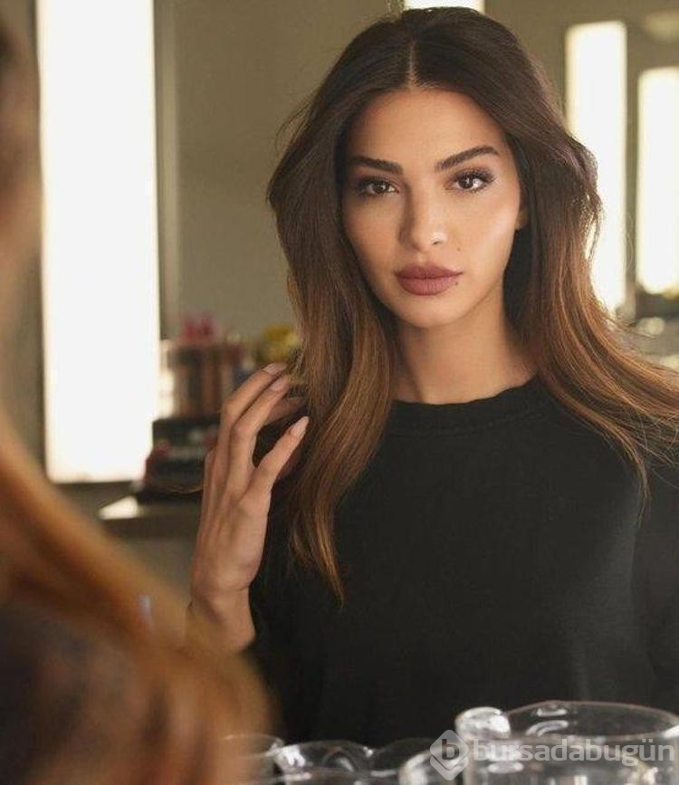 Yusuf Yazıcı'dan Melisa Aslı Pamuk'a evlilik tekllifi