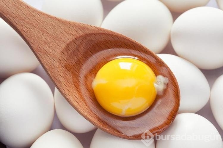 Kaş ve kirpik dökülmelerine son veren doğal yöntemler