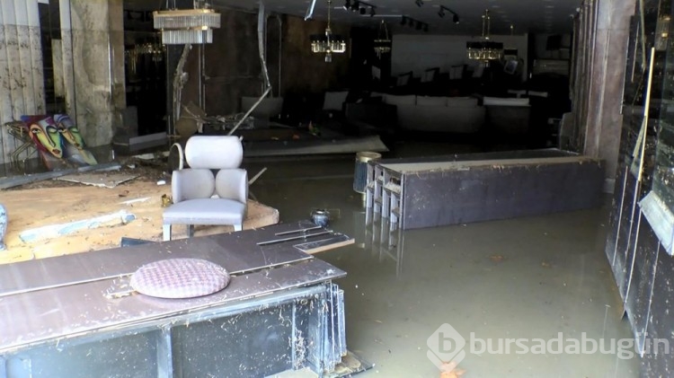 İstanbul'daki sel bilançosu böyle görüntülendi