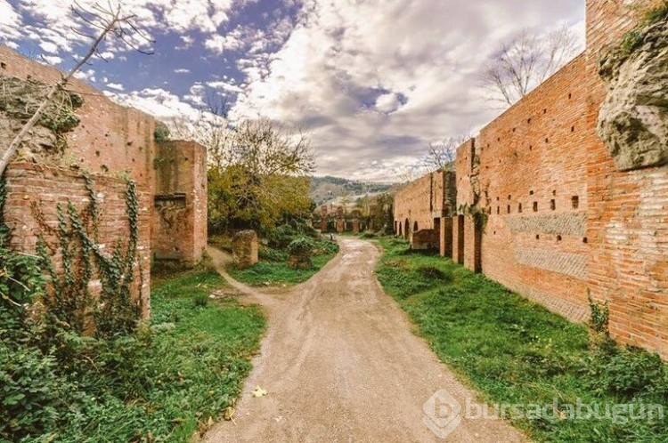 Bartın'da 1800 yıllık heykel bulundu