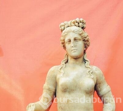 Bartın'da 1800 yıllık heykel bulundu